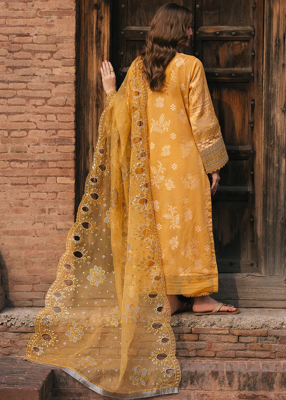 Maya Jacquard Formals '24 by Nureh | NJ-96