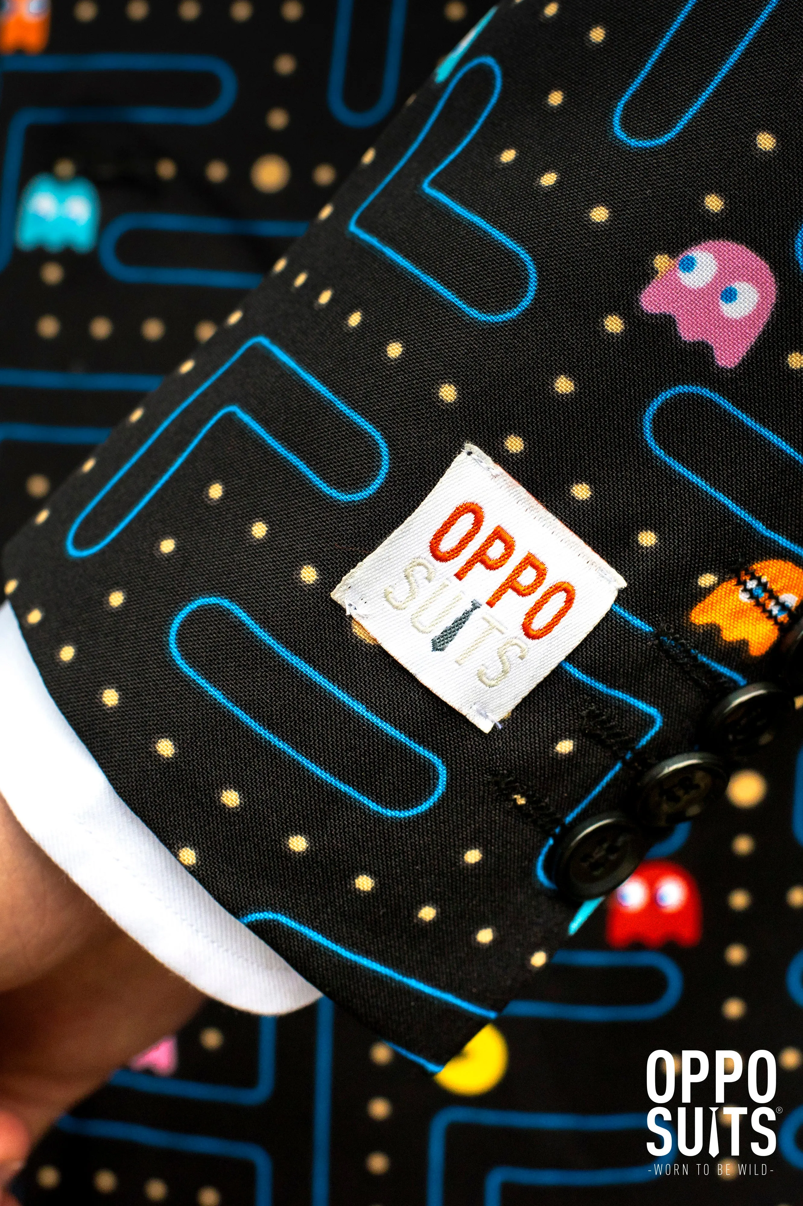 PAC-MAN™ Tux or Suit