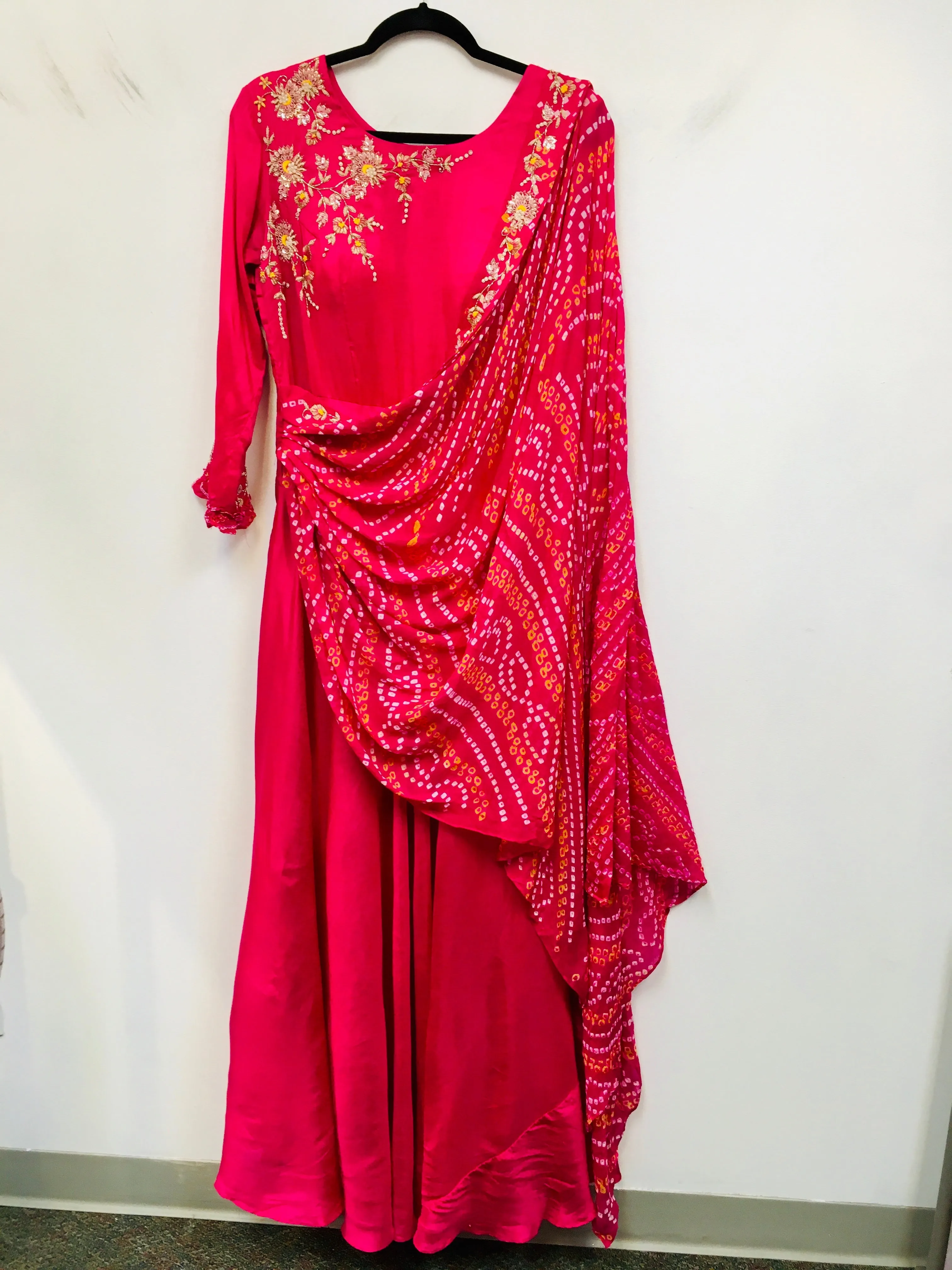 RFSS1523 - Beautiful Hand Embroidered Bandhani Stylish Gown DRYWASHONLY